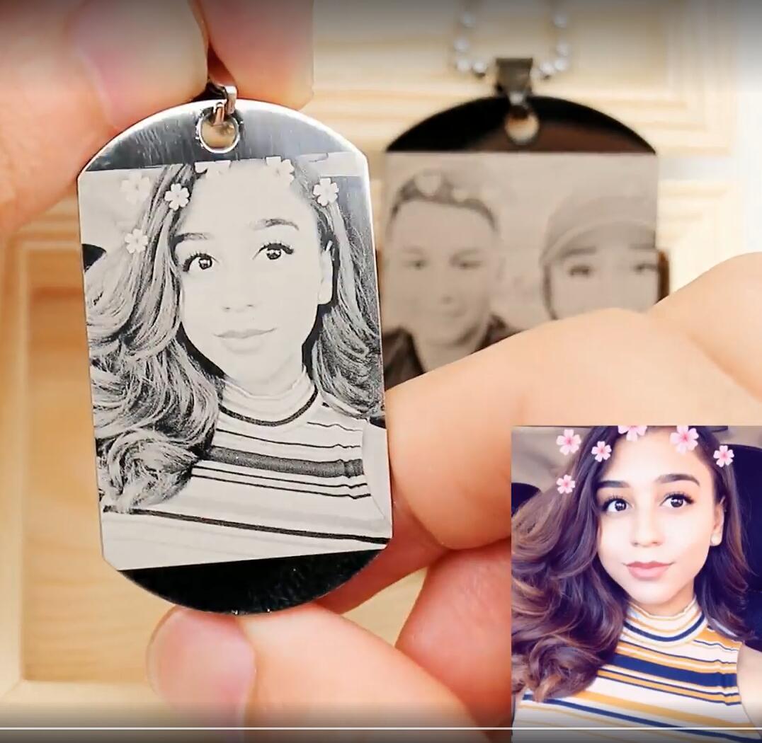 Personalized Picture Necklace Of Titanium Steel