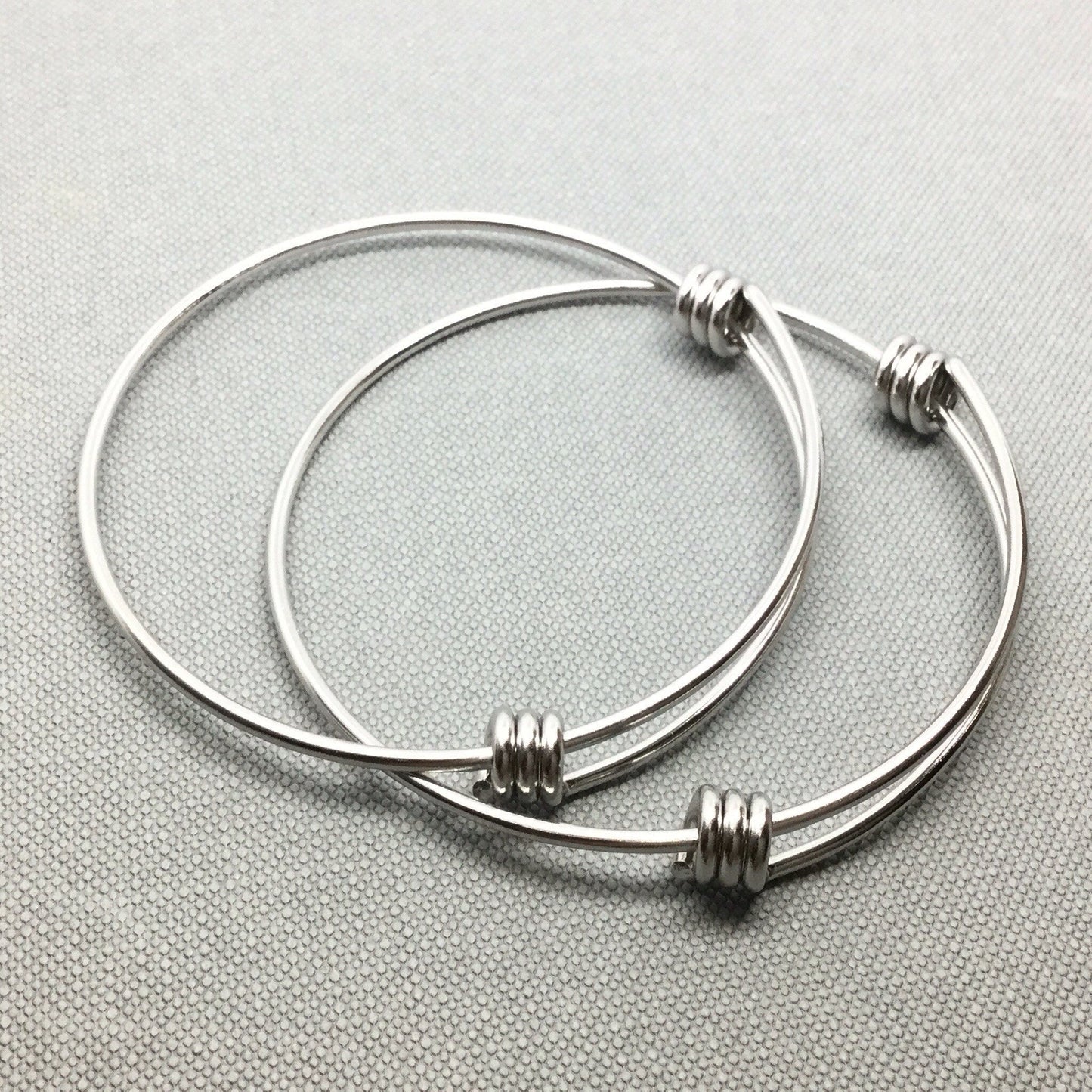 Stainless Steel Adjustable 1.8 mm Thicker Wire Bangle Bracelet 3 Loops Wrap 60mm