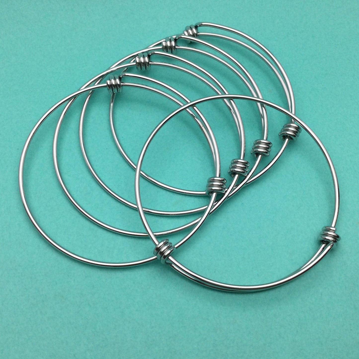 Bulk 50pcs Stainless Steel Adjustable Blank Bangle Bracelet for Jewelry Making, Waterproof Stackable Wire Bangles Wholesale Supplies