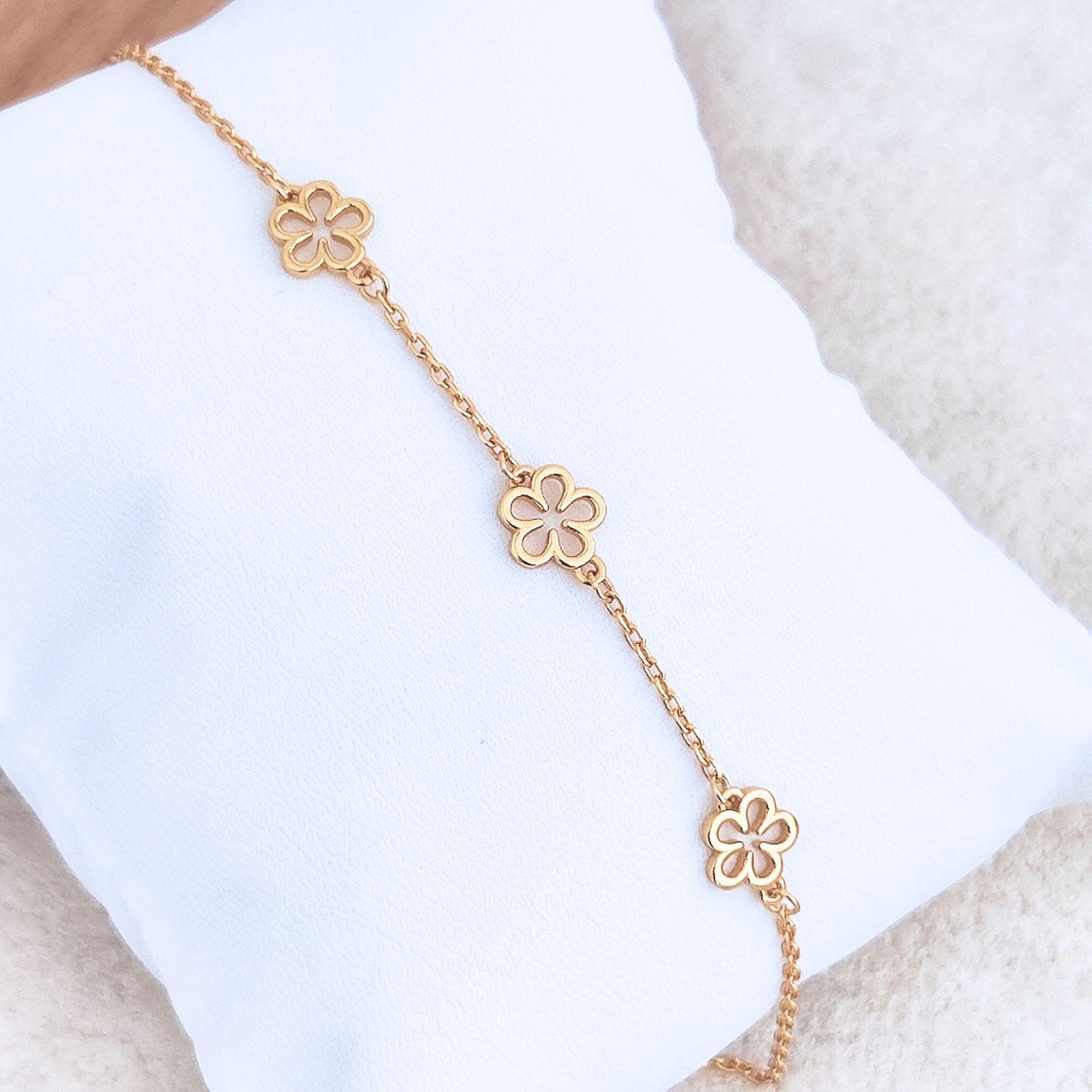 Delicate Filigree Blossom Daisy Flower Sterling Silver Chain Bracelet Gift for Her