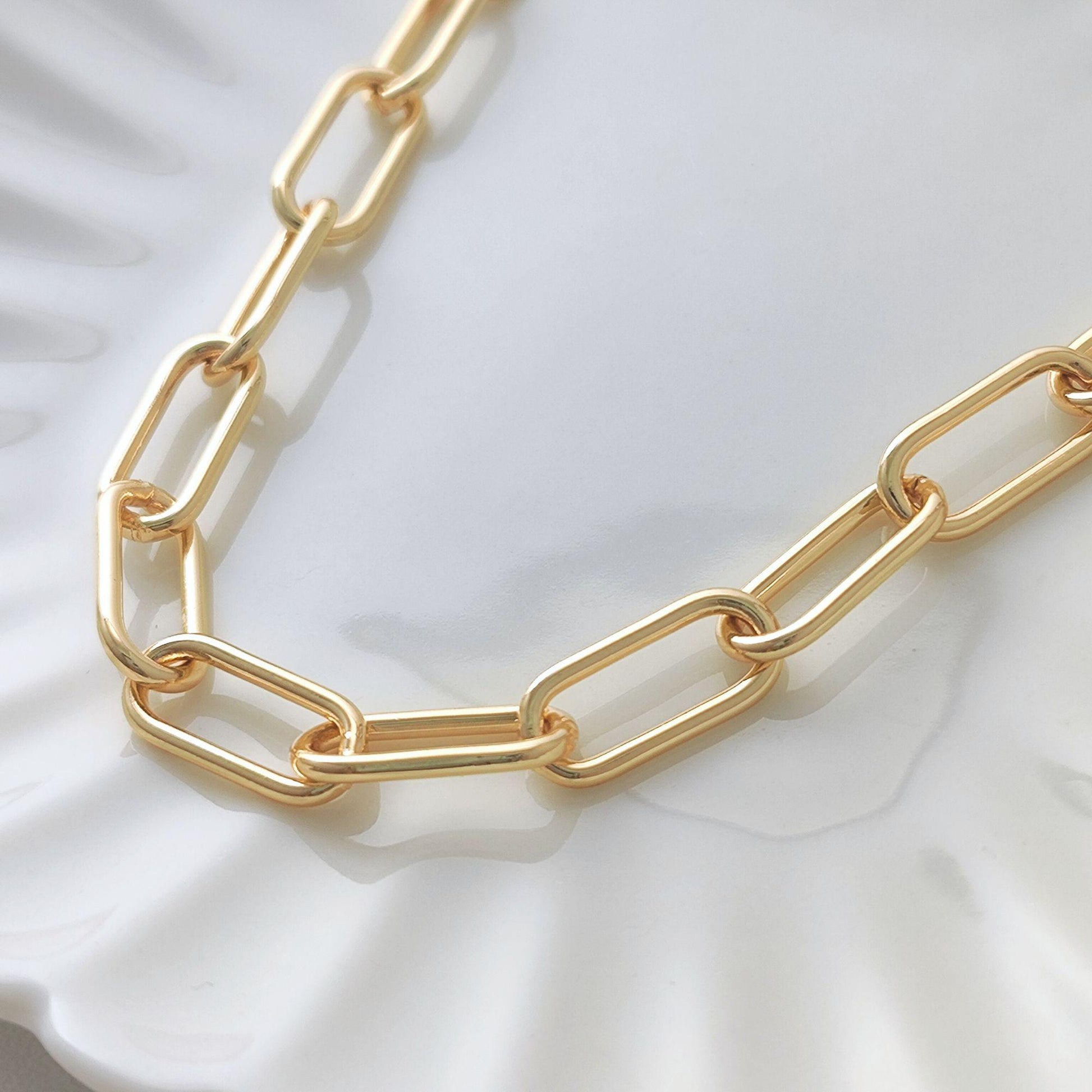 14K Gold Filled Paperclip Chain 7mm x 16.5 mm Large Oval Cable Brass Chains Semi Finished Chunky Chain Paperclip Necklace Chains By Meter