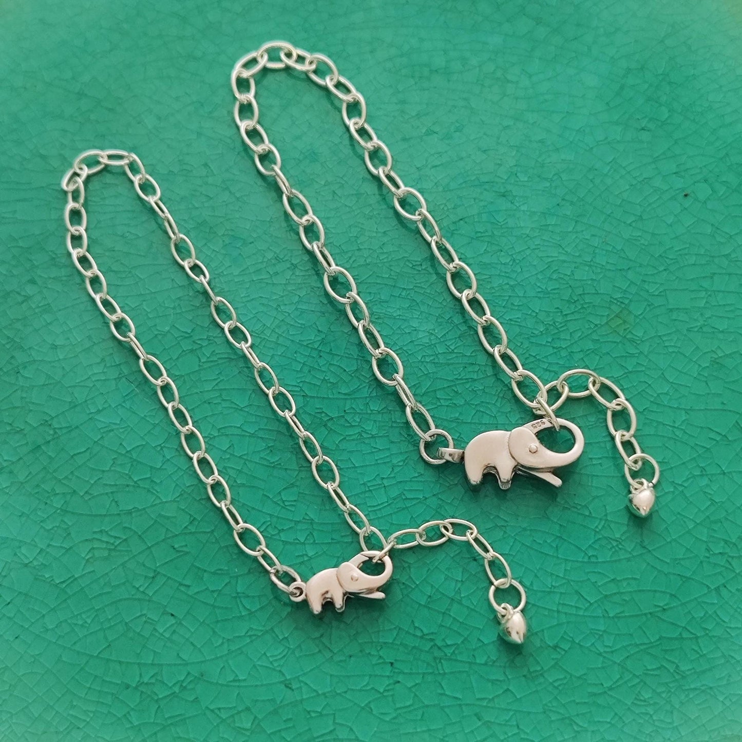 Sterling Silver Adorable Elephant Push in Spring Clasp Oval Chain Bracelet Lobster Clasp Bracelet Gift for Her 20 cm long