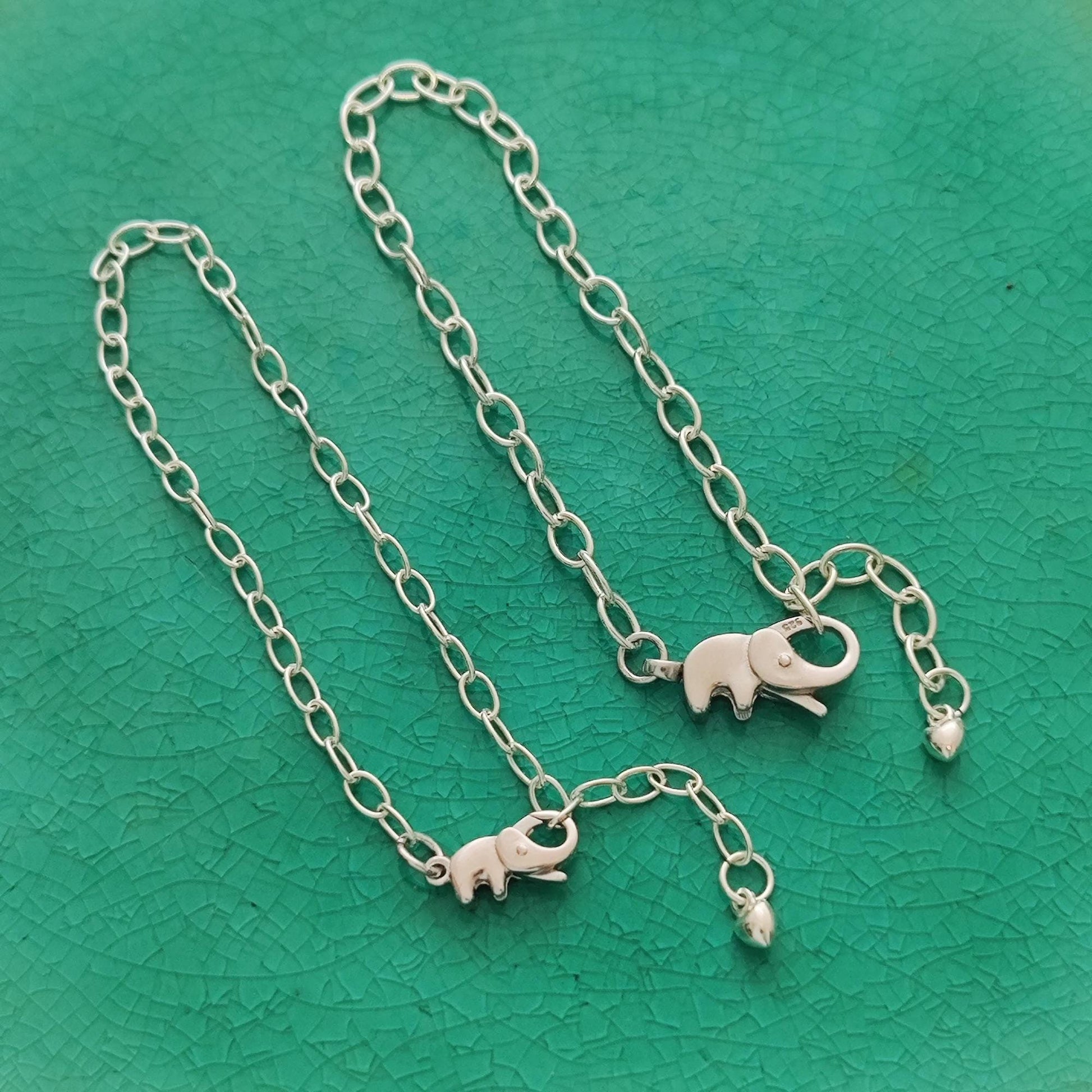 Sterling Silver Adorable Elephant Push in Spring Clasp Oval Chain Bracelet Lobster Clasp Bracelet Gift for Her 20 cm long