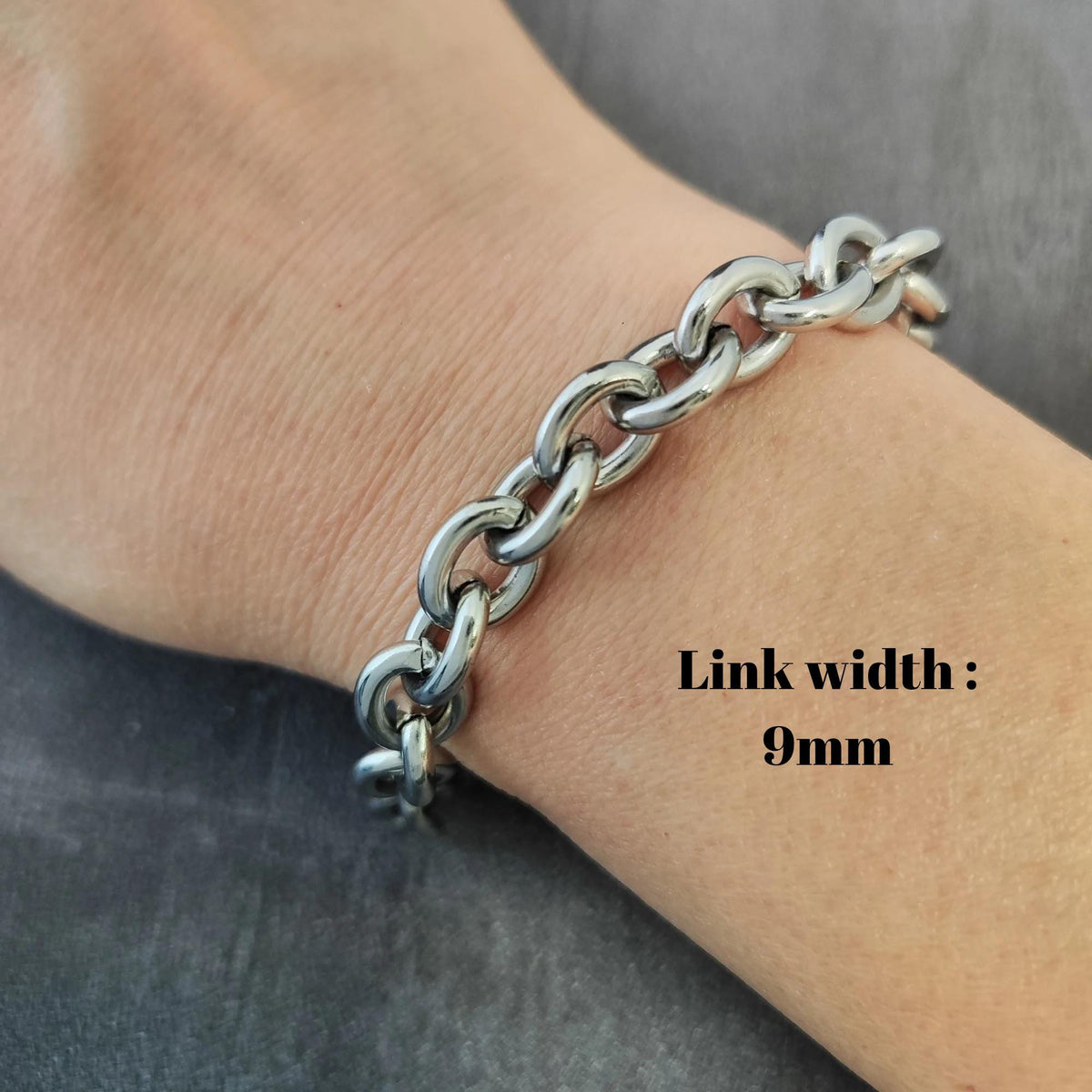 Unisex Stainless Steel Chunky Oval Link Chain Bracelet with Toggle Clasp, Waterproof Bold Rolo Cable Chain Wholesale Mens Jewelry Gift